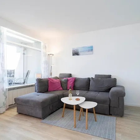 App 51 - Strandlage Apartment Sierksdorf